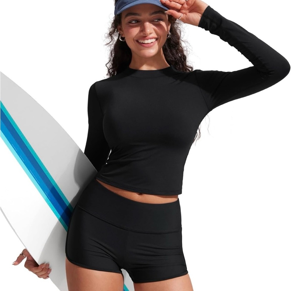 CRZ YOGA Black Cropped Rash Guard XL